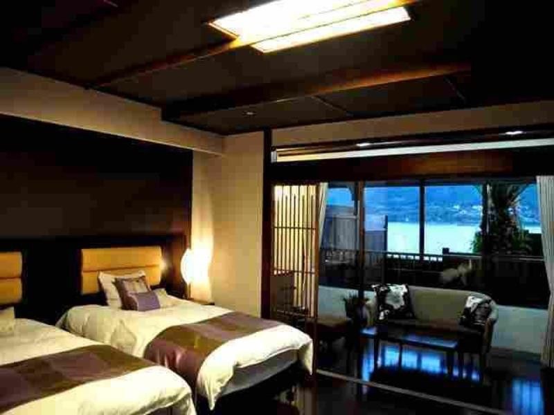 Katsuura Gyoen Hotel Nacsikacuura Kültér fotó