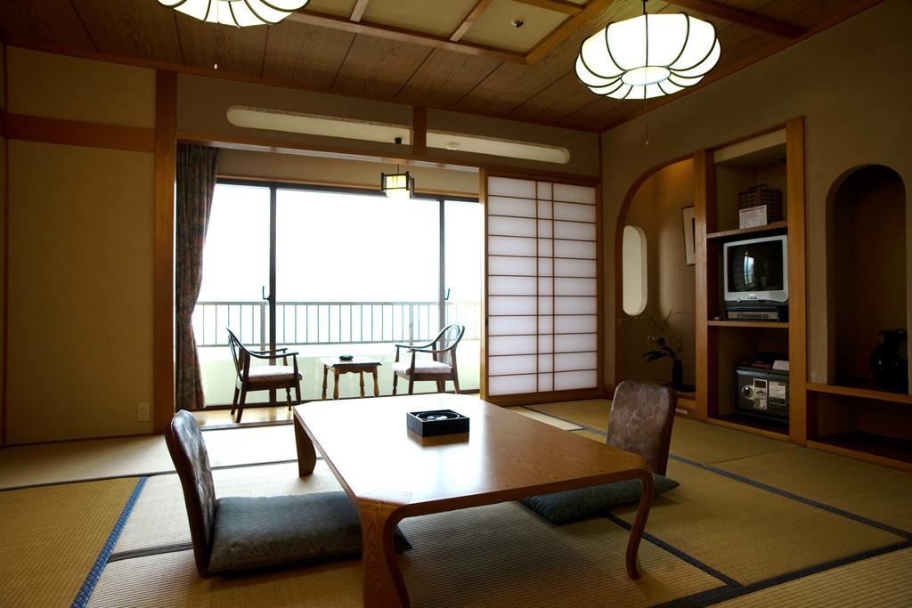 Katsuura Gyoen Hotel Nacsikacuura Kültér fotó