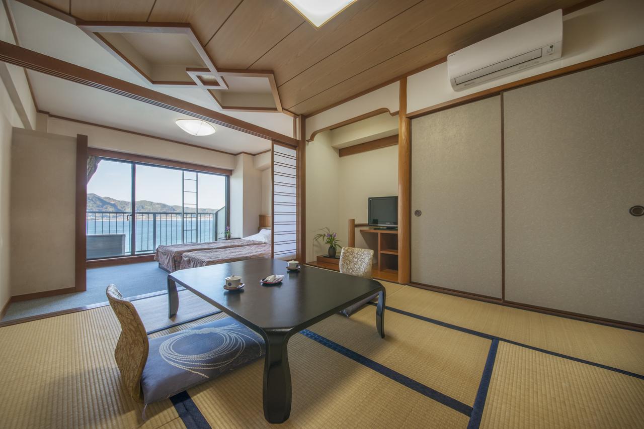 Katsuura Gyoen Hotel Nacsikacuura Kültér fotó